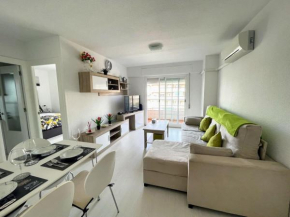 Modernized 2 Bed Apt with Com pool PP27